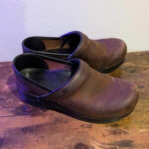 Danskos Size 37